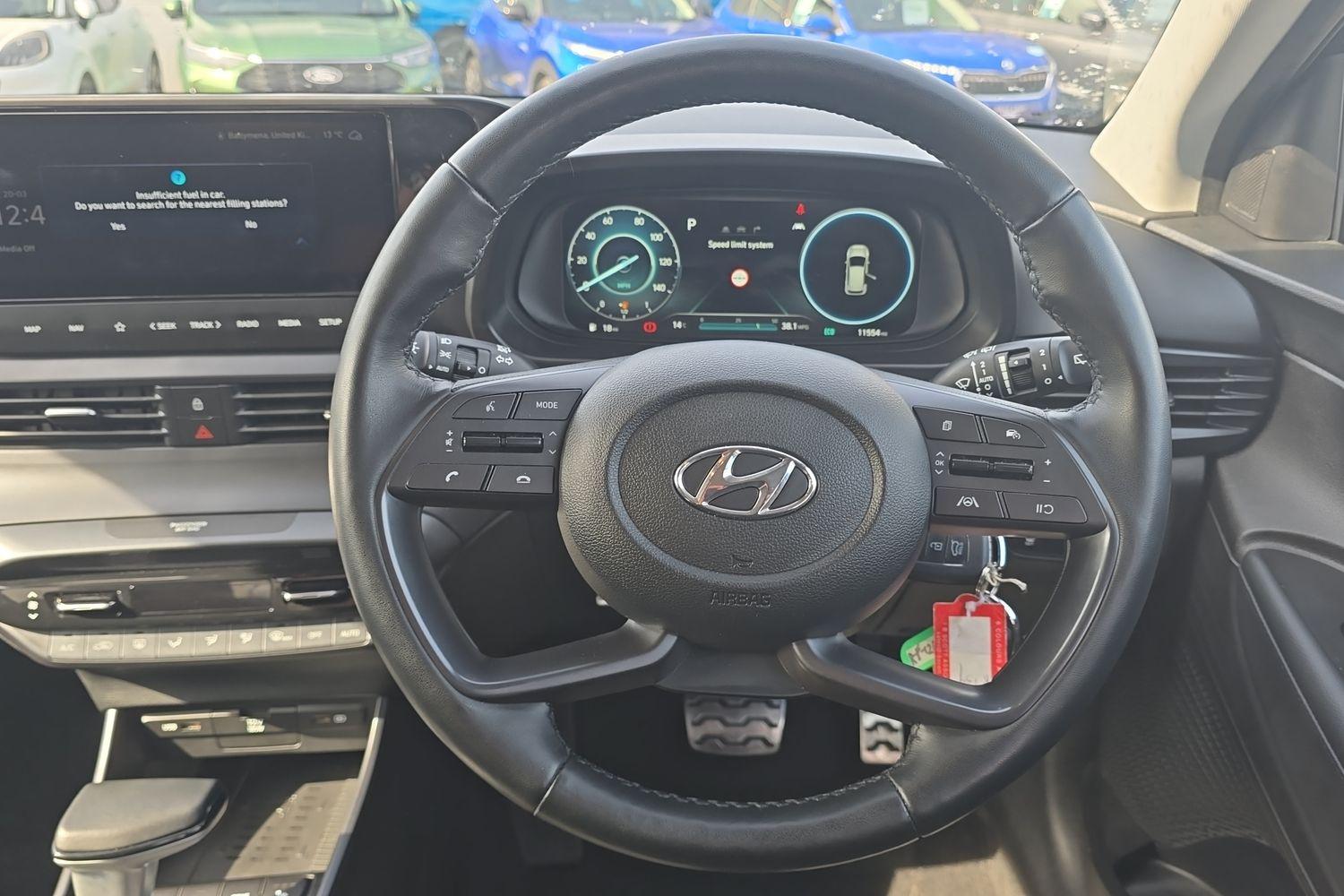Hyundai BAYON Photo 11
