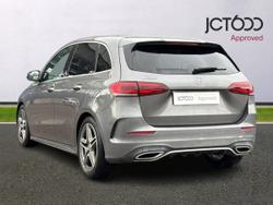 MERCEDES-BENZ B Class Photo 3