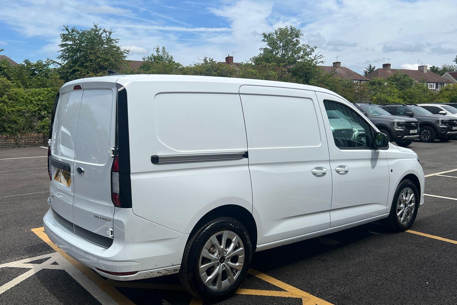 Ford TRANSIT CONNECT Photo 23