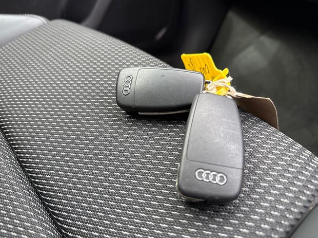 AUDI Q3 Photo 44
