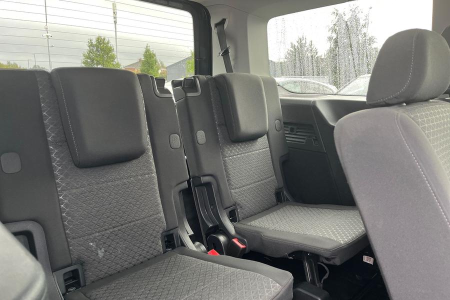 Ford Grand Tourneo Connect Photo autoimg-746fdeacf7248ad26afb3e5e10056bd8215e472e.jpg