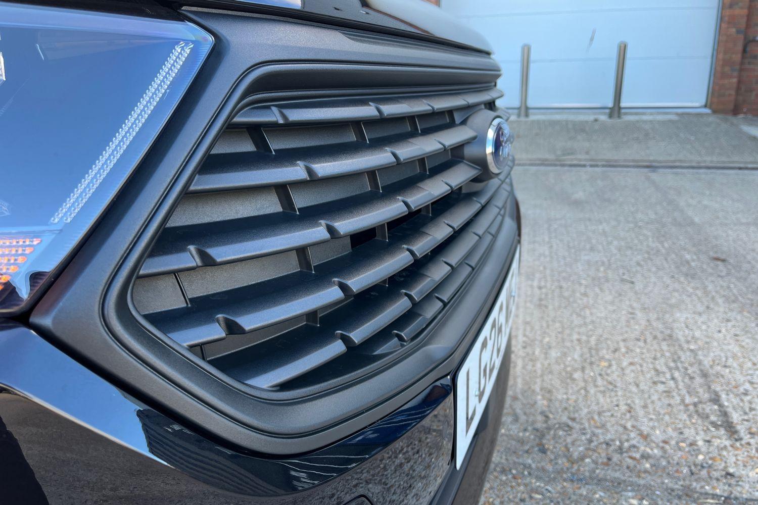 Ford TRANSIT CONNECT Photo 37