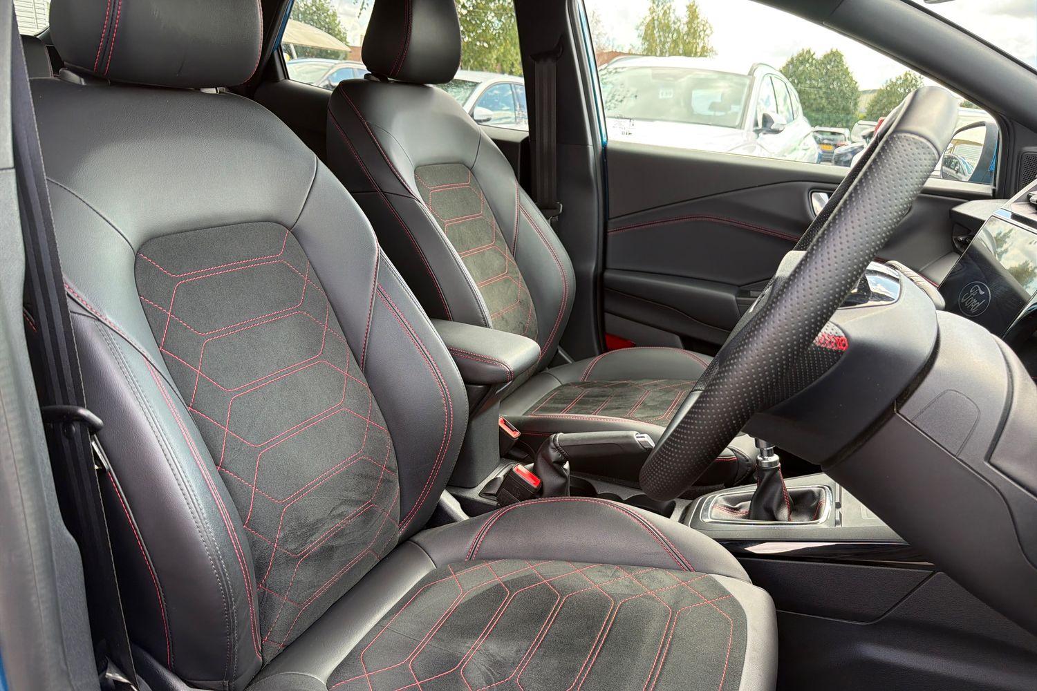 Ford Puma Photo 16