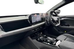 AUDI  A6 Sportback Photo 2