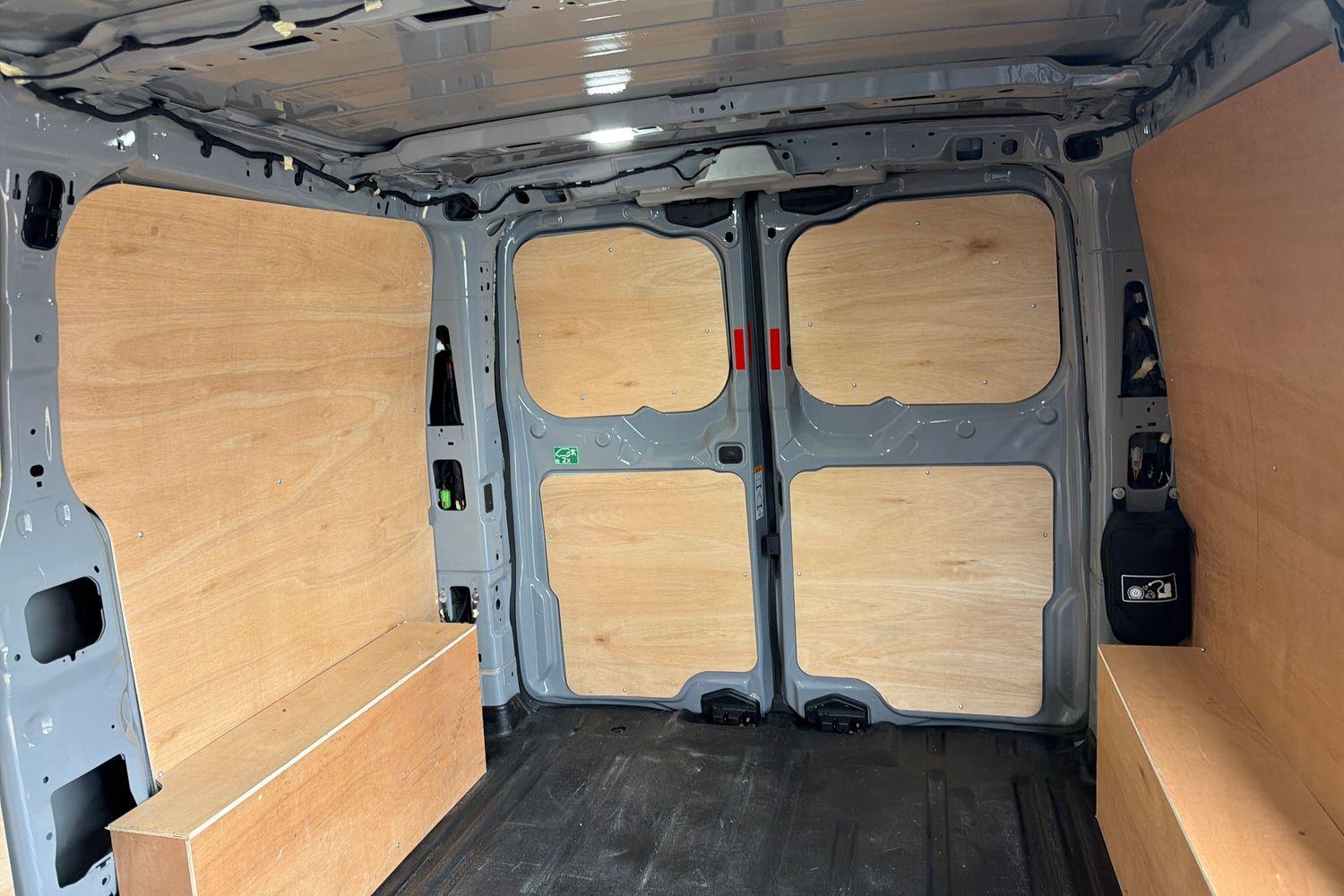 Ford E-TRANSIT CUSTOM Photo 40