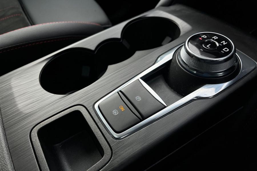 Ford Kuga Photo autoimg-747d033b4871dea9310e00c1f862cb935709d322.jpg