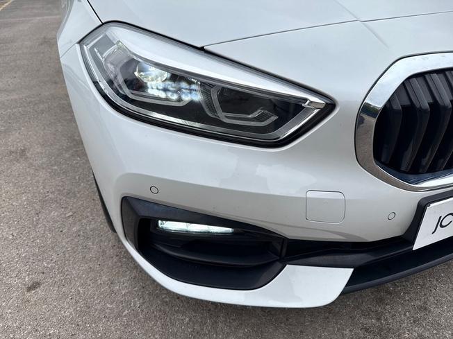 BMW 1 Series Photo 27