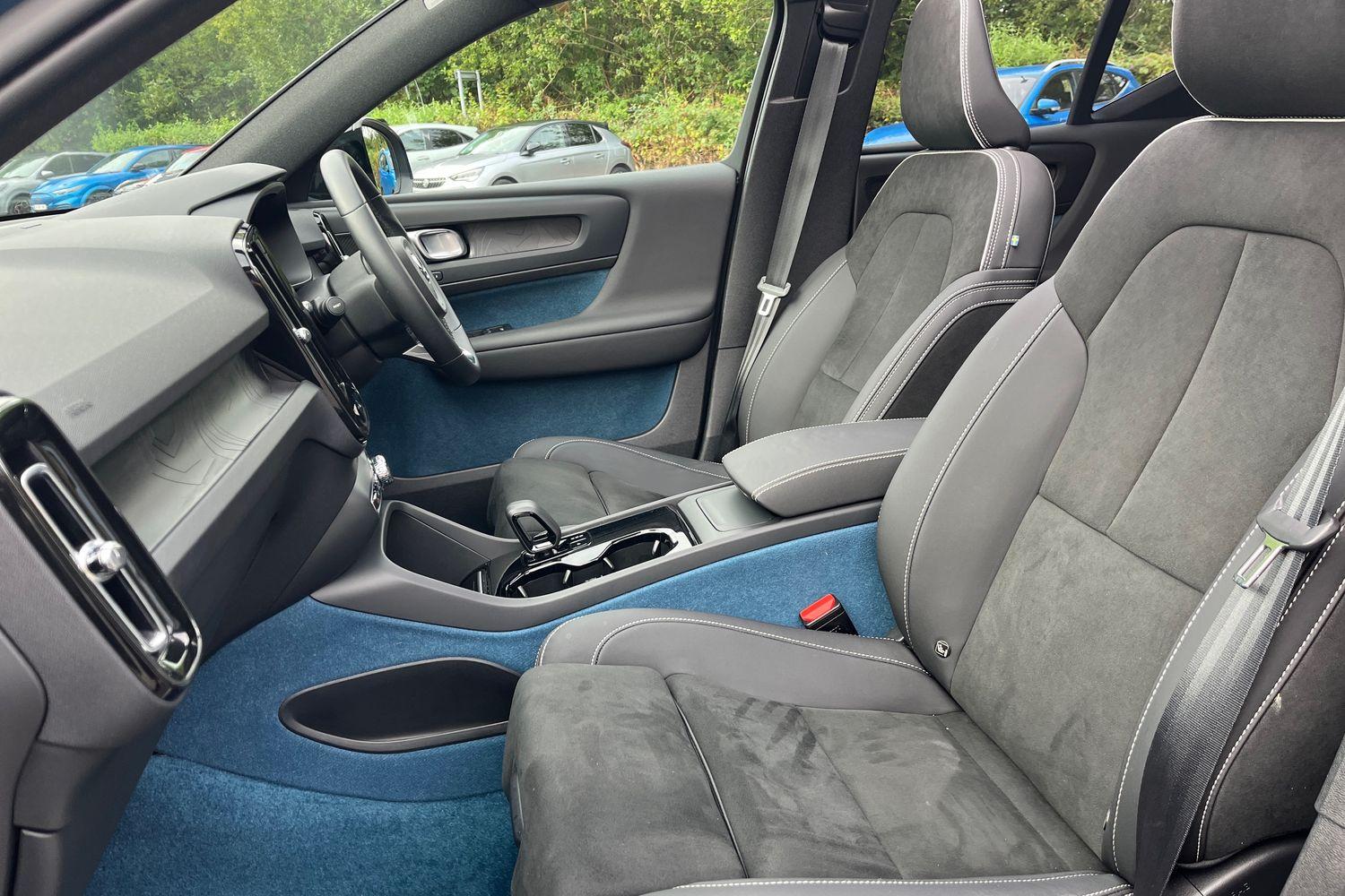 Volvo XC40 Photo 18
