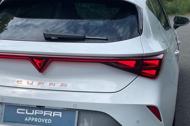 CUPRA Leon Photo 18