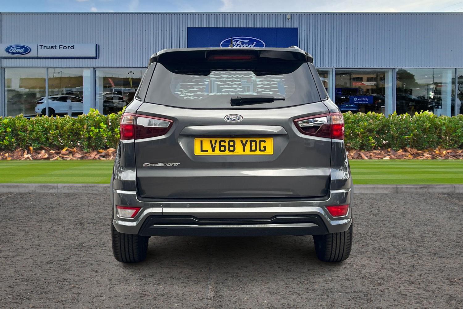 Ford ECOSPORT Photo 6