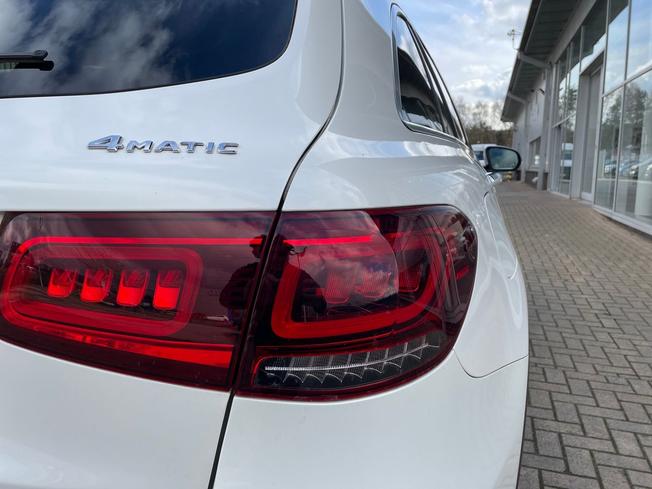 Mercedes-Benz Glc Photo 18