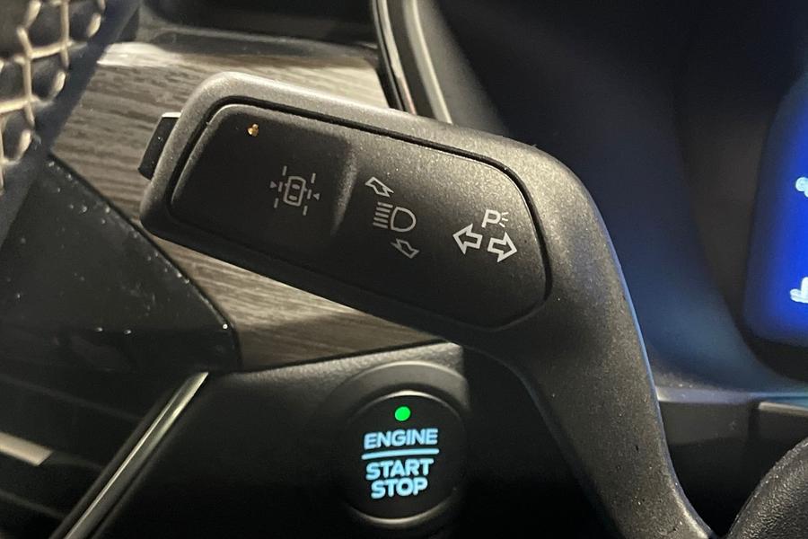 Ford KUGA Photo autoimg-74954ead3434b2cedd372011263696f8a74d6cec.jpg