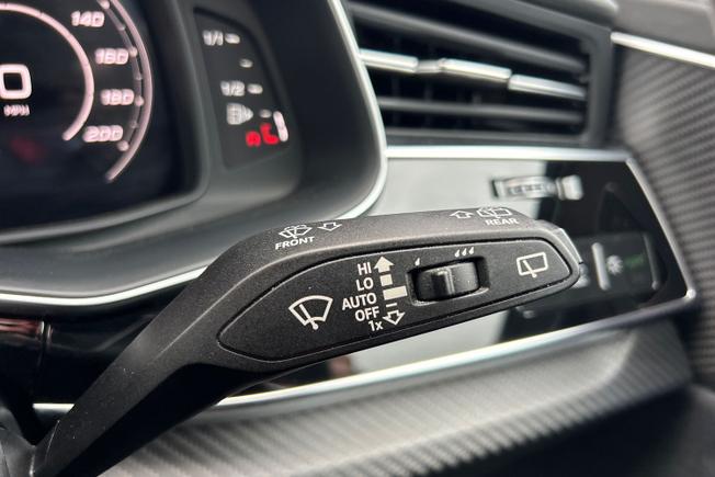 AUDI Rsq8 Photo 53
