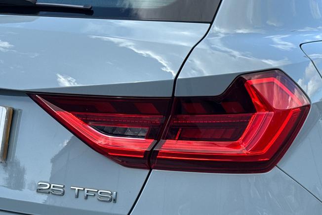 AUDI A1 Photo 18