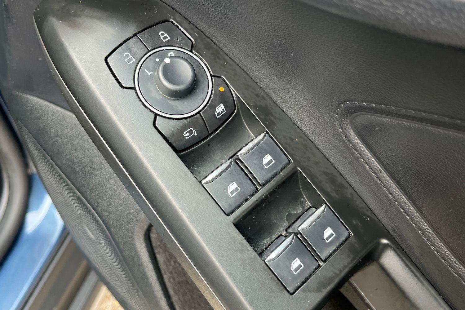 Ford FOCUS Photo 15