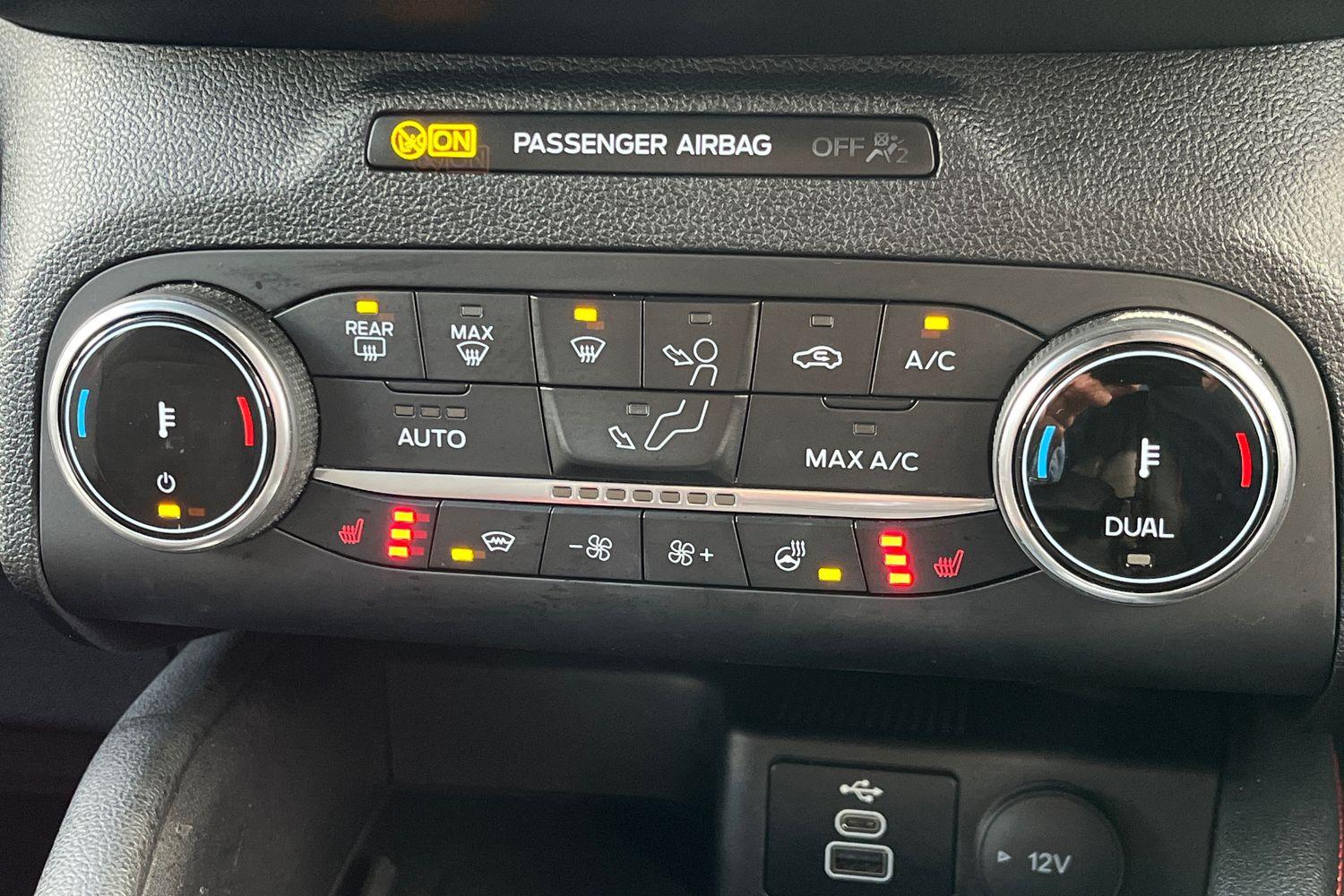 Ford Kuga Photo 30