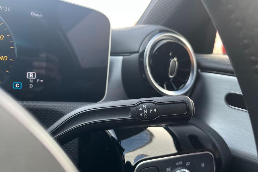 Mercedes-Benz CLA Photo autoimg-749c7b8e169f74602f59b4c9f03b4c5b19ccb194.jpg