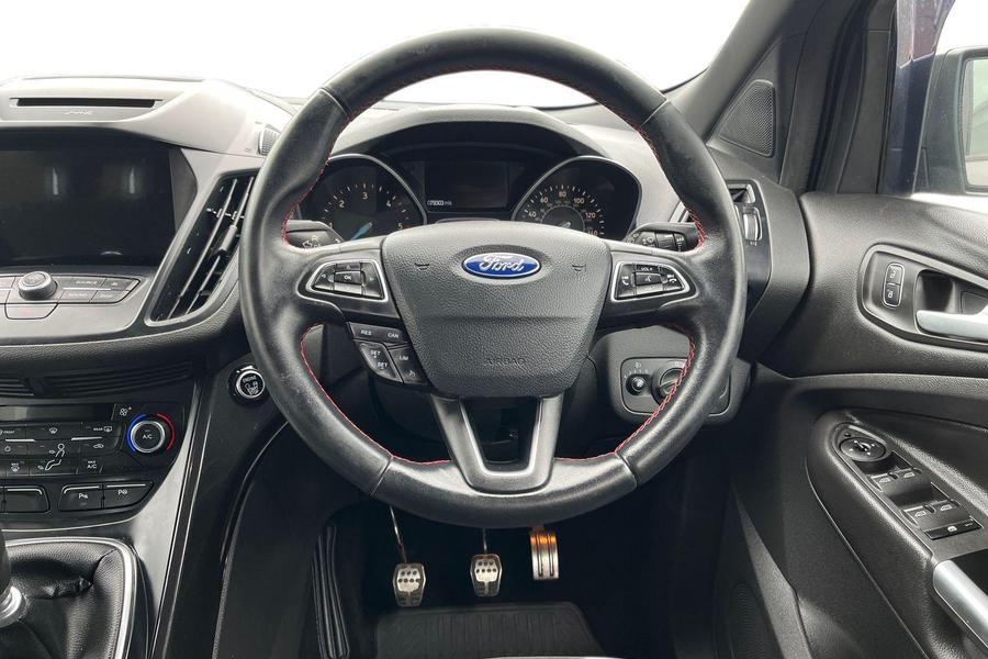 Ford KUGA Photo autoimg-749eba07c826bdd0619de89ab741fcaaa280218d.jpg