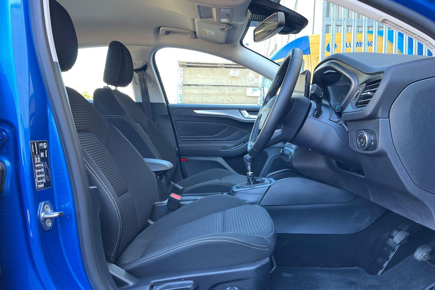 Ford Focus Photo 27