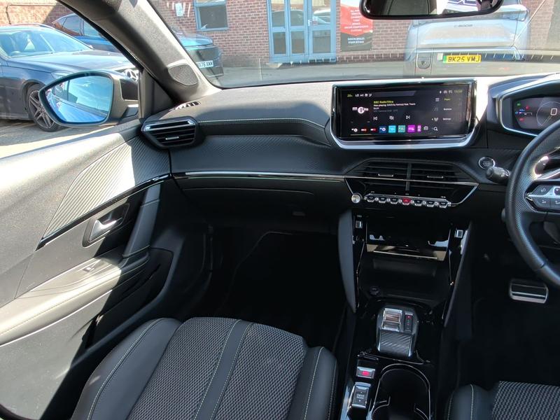 Used Peugeot 208 KR25FWH 41