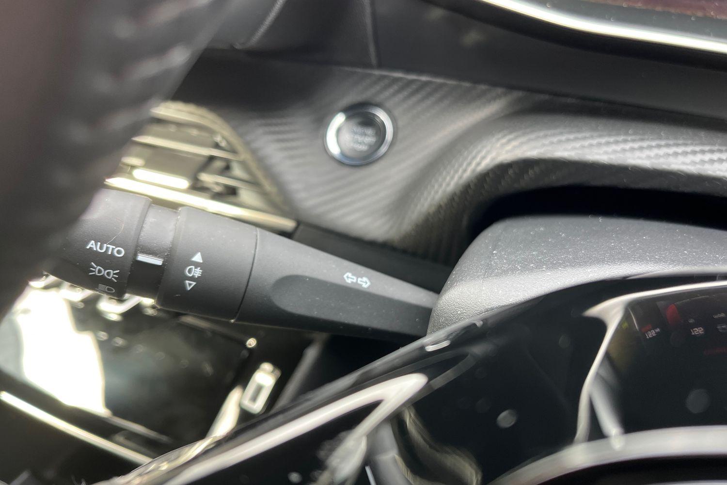 Peugeot 2008 Photo 13