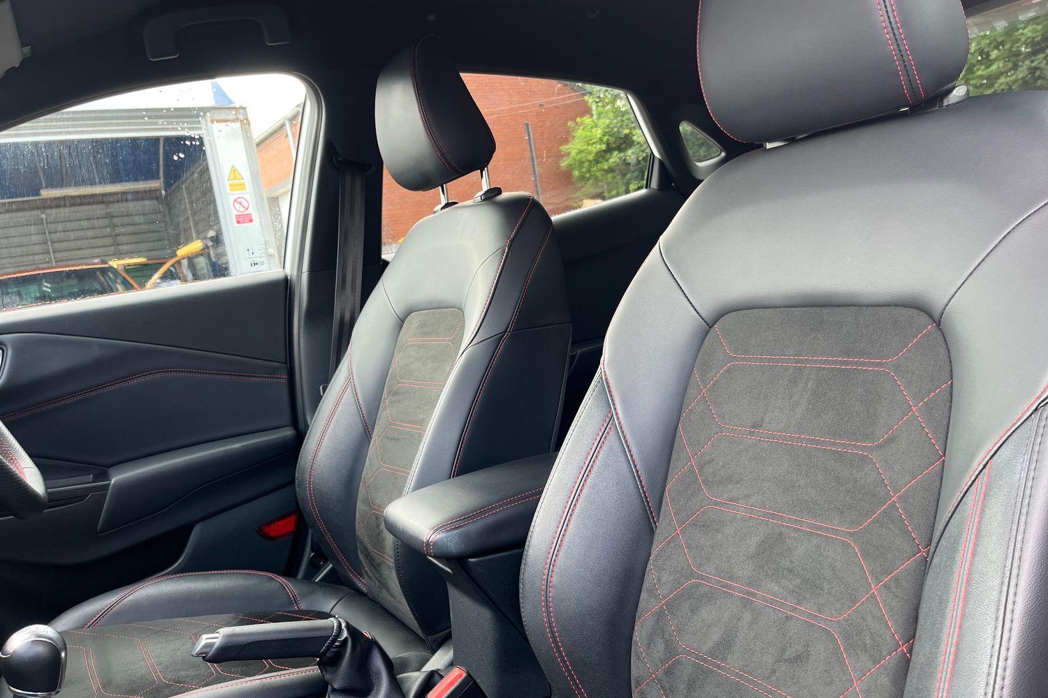 Ford PUMA Photo 18