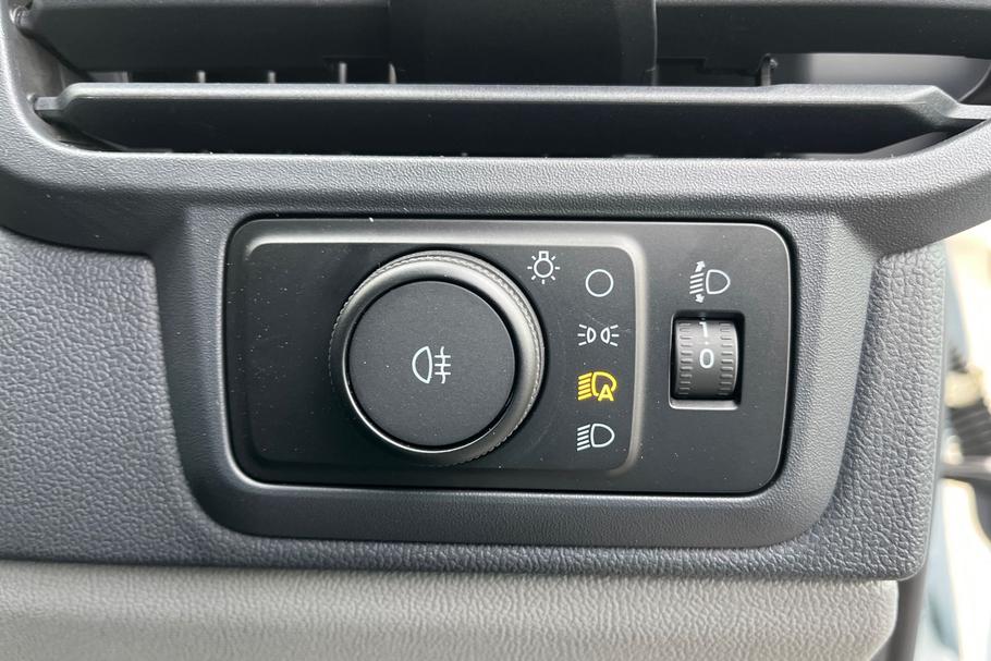 Used FORD E-TRANSIT CUSTOM HT74EFM 25