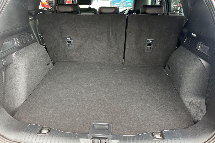 Ford KUGA Photo autoimg-74a7041f1604435a1f0a632cfd56455cc827c0a9.jpg