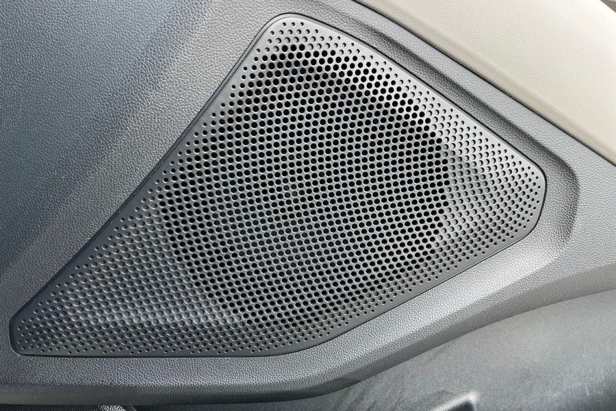 Ford Explorer Photo autoimg-74a91d6bf7c75939d5aef8c0034cea4a5de8c778.jpg