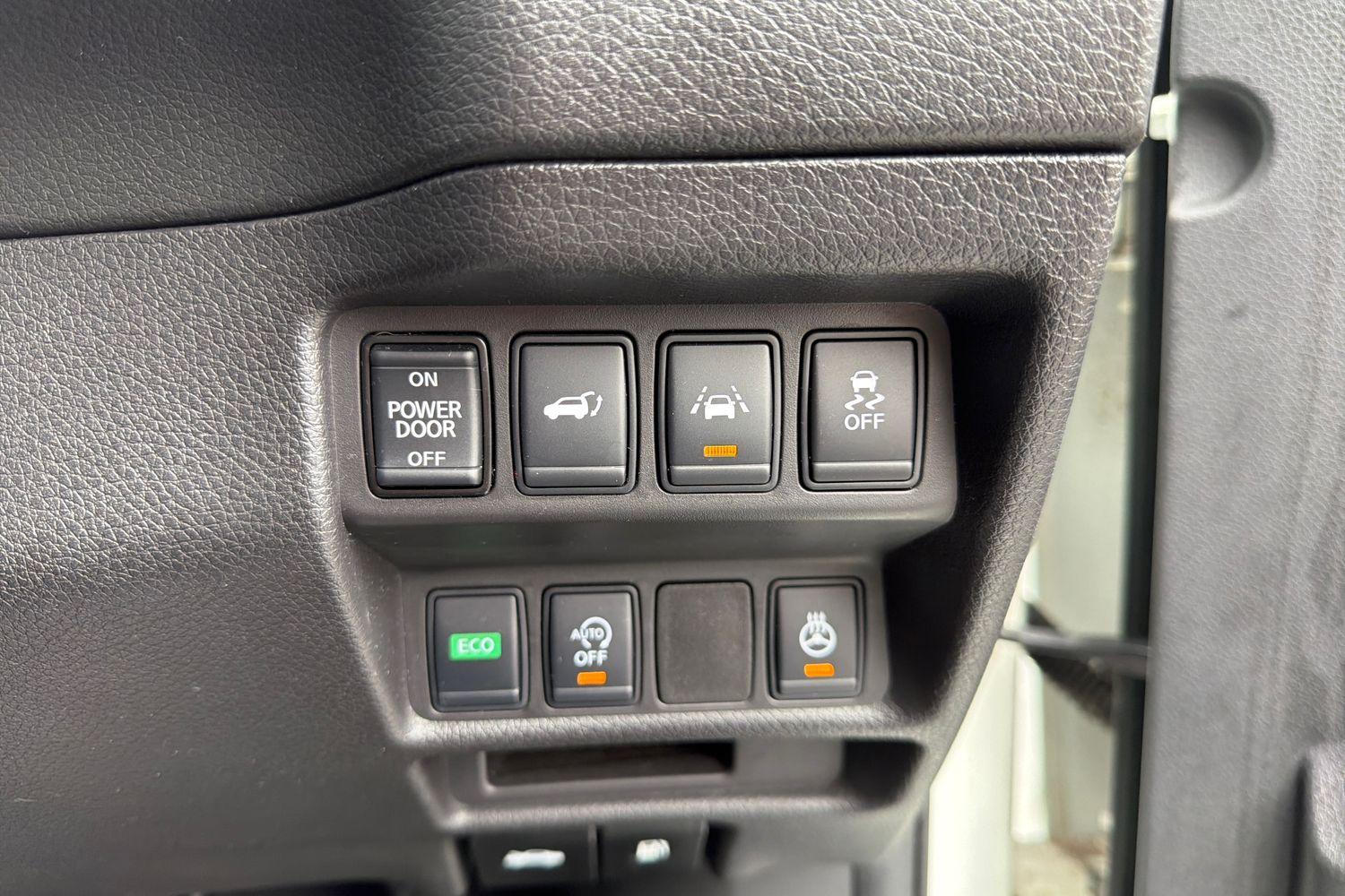 Nissan X-TRAIL Photo 22