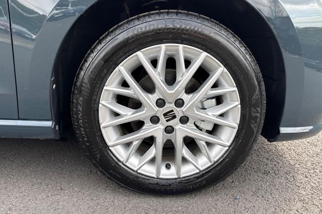 SEAT Ibiza Photo 5