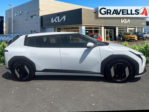 Kia EV4 Photo autoimg-74b4ed16dc78572183d32ee166c9d31db8869356.jpg