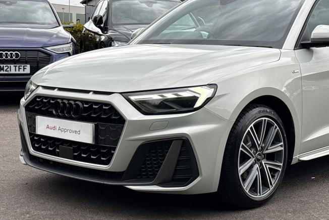 AUDI A1 Photo 22