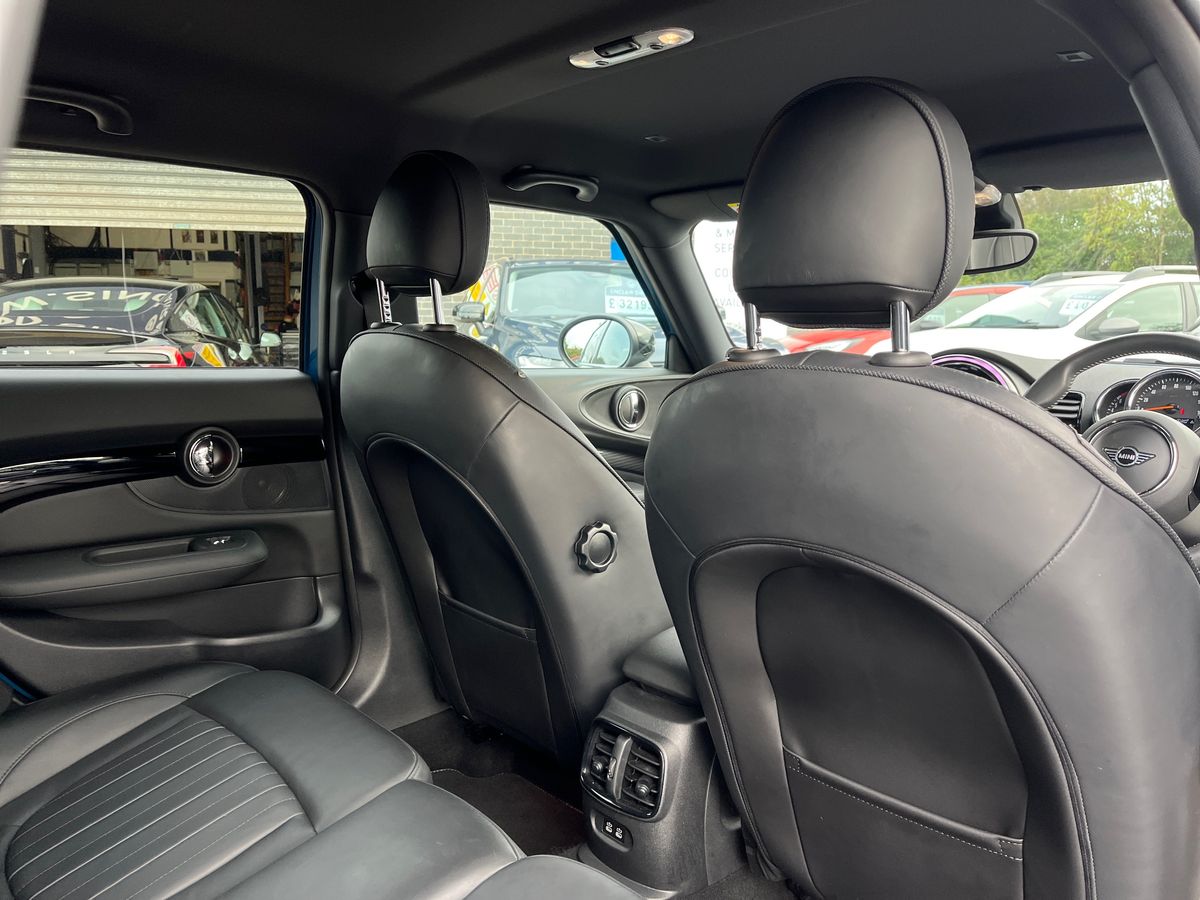MINI Clubman Photo 32