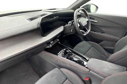 AUDI Q3 Photo 2