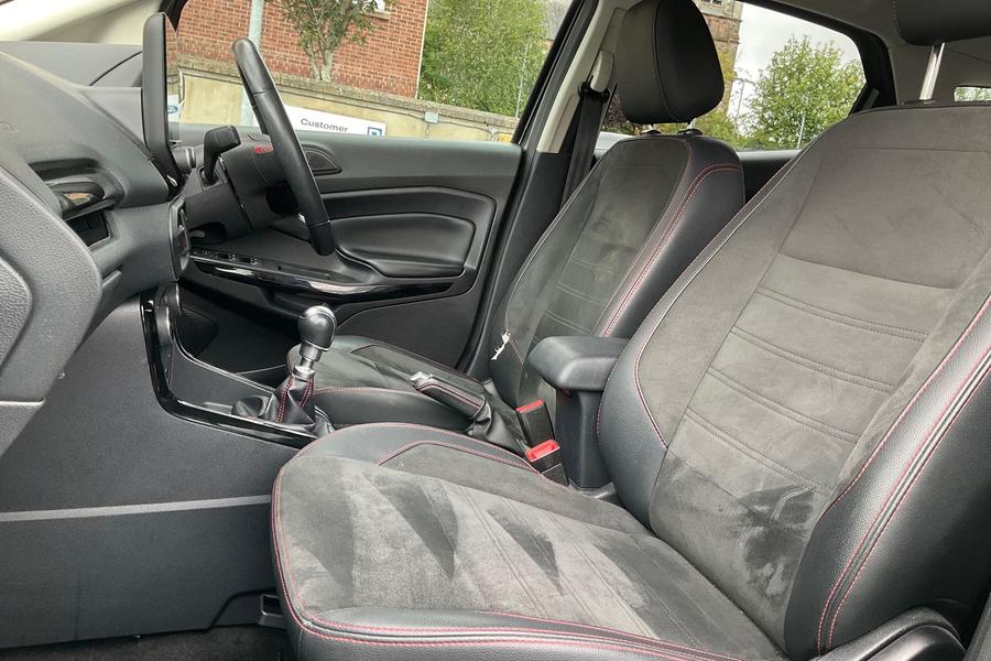 Ford ECOSPORT Photo autoimg-74bd932d7bf35b7079b0c0d0d955b0c408015485.jpg