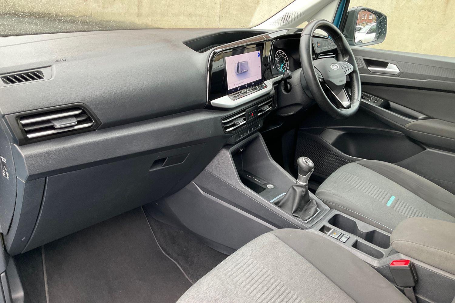 Ford Grand Tourneo Connect Photo 17