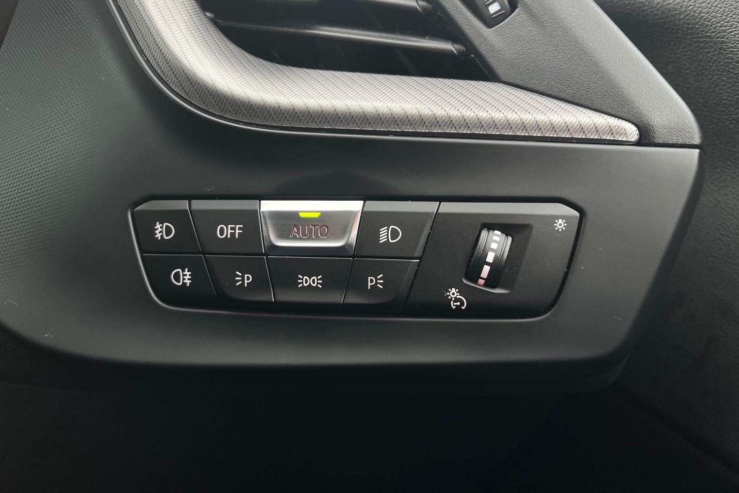 BMW 1 Series Photo 36