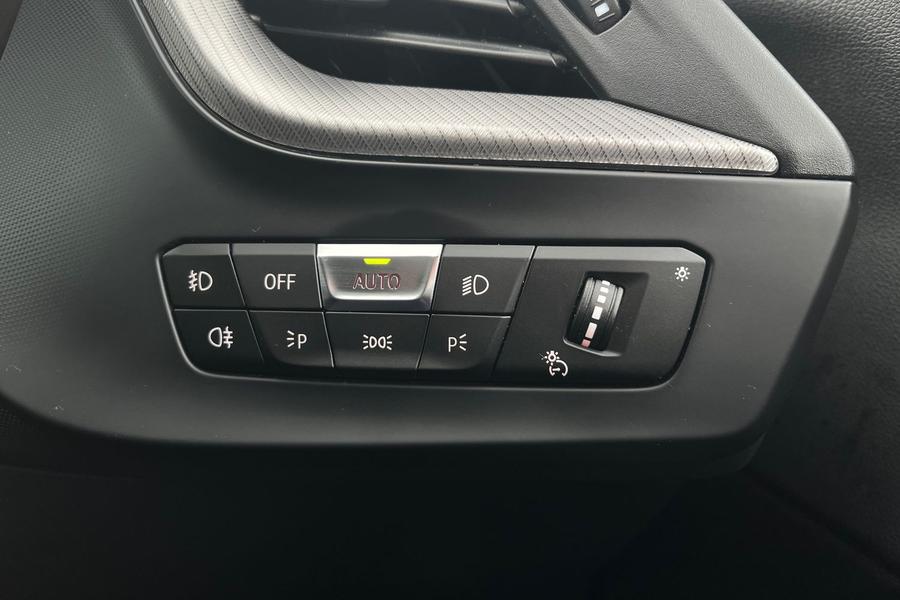BMW 1 Series Photo autoimg-74c48f99ef152a210fbcb894aab93f2ef7a70ce3.jpg