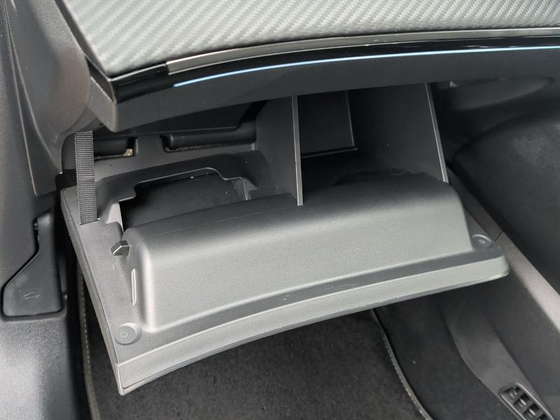 Used Peugeot E-208 SN22ADF 31