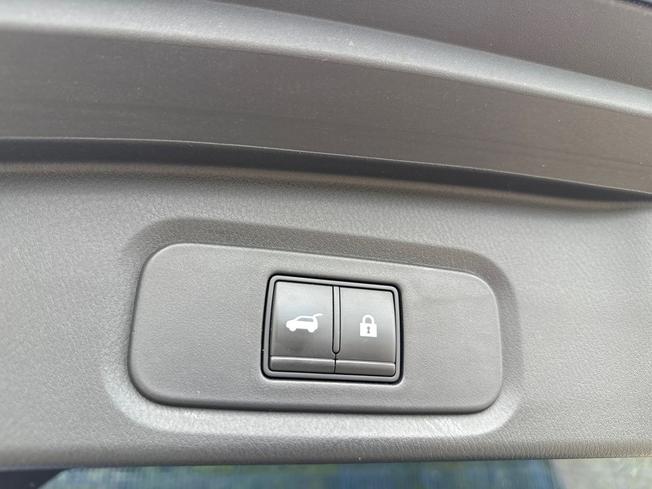 NISSAN Qashqai Photo 22