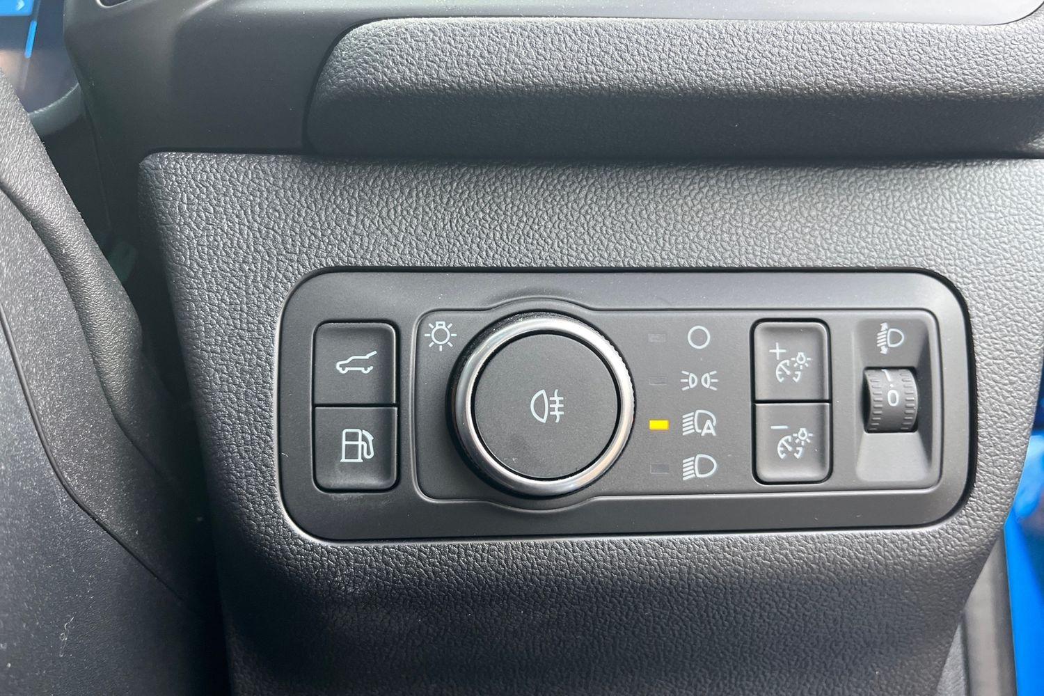 Ford KUGA Photo 26