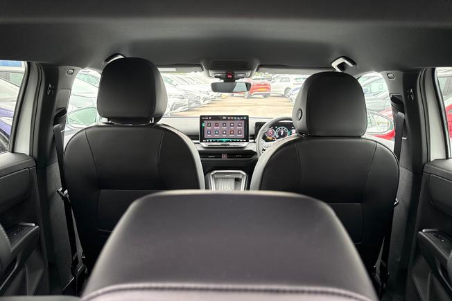 VOLKSWAGEN T-Roc Photo 49