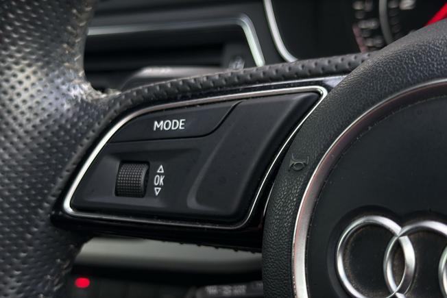 Audi A4 Avant Photo 16