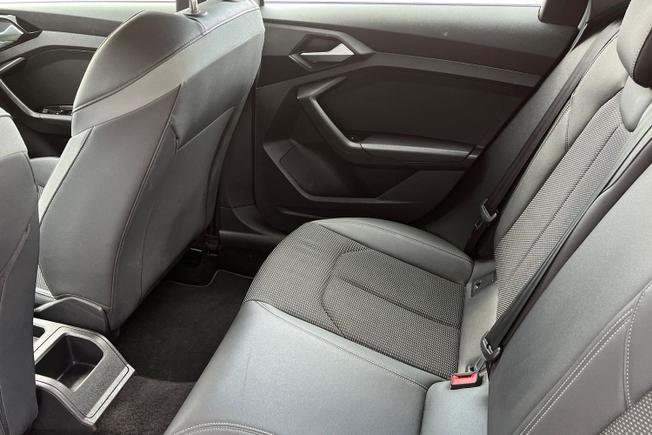 Audi A1 Photo 43