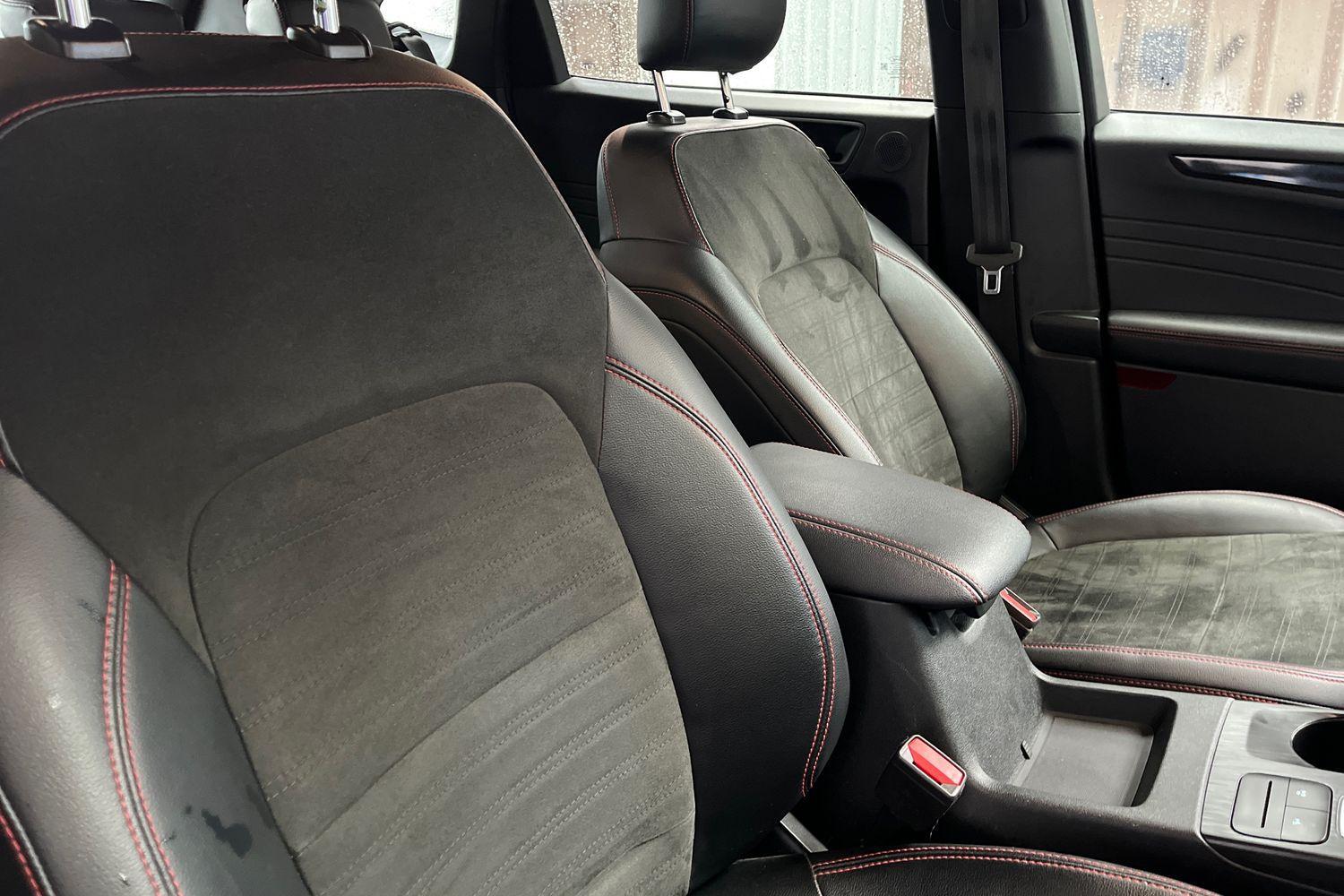 Ford Kuga Photo 16