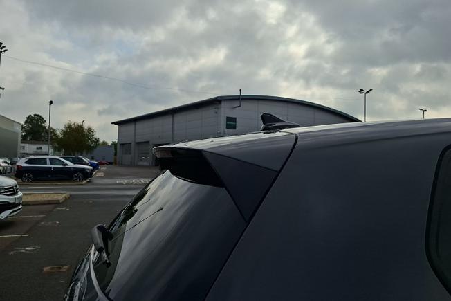 VOLKSWAGEN Golf Photo 21