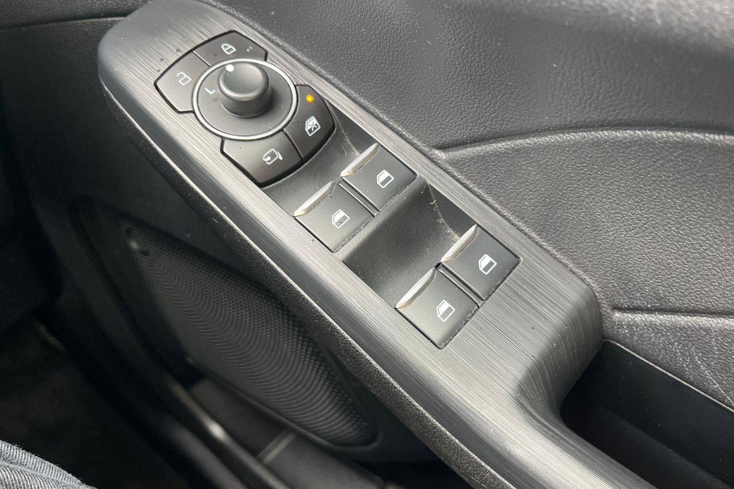 Ford Kuga Photo 15