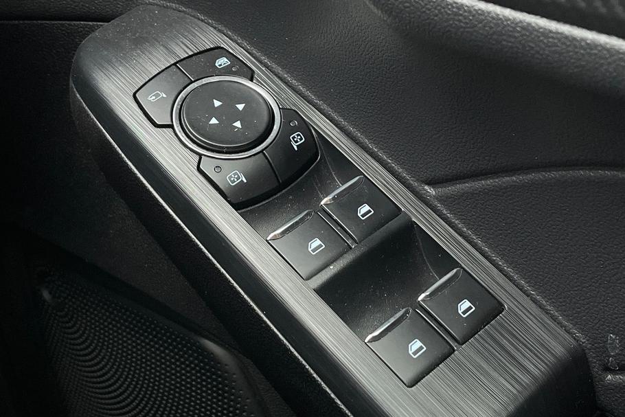 Used Ford Kuga WV25XYF 16