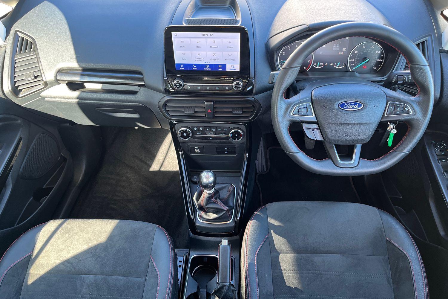 Ford ECOSPORT Photo 9